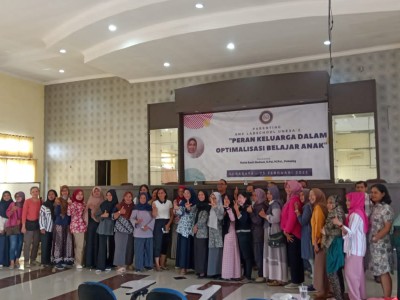 Peran Keluarga dalam optimalisasi belajar anak