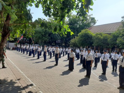 Labschool Bersama TNI